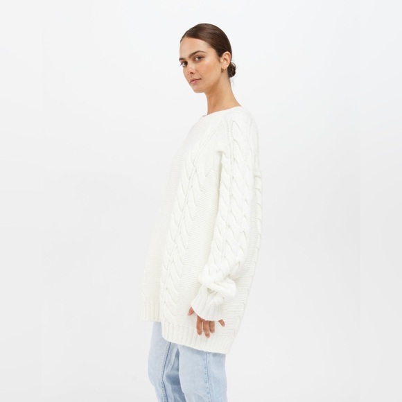Brunette the Label Adele Cable Knit Sweater in Cream/ Whit - Size L/XL - Picture 2 of 3